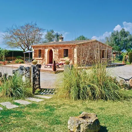 Awesome Home In Biniali With Wifi